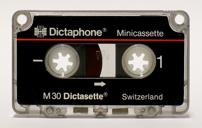 Dictaphone Minicassette M30 Dictasette by deep!sonic 26.03.2015