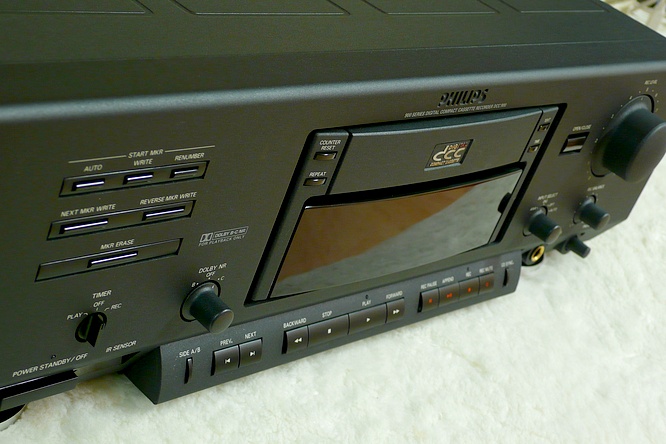 Philips DCC 900 DCC-900 DCC900 Digital Compact Cassette Deck by deepsonic.ch 18.10.2009