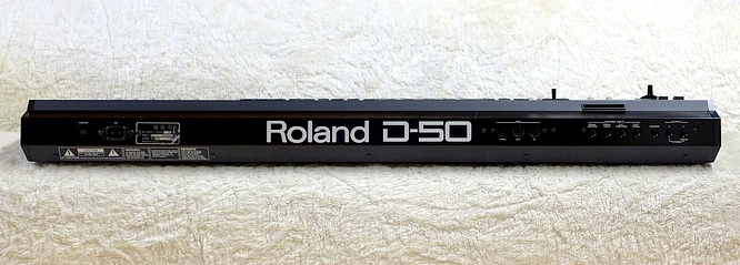 Roland D-50 LA Synthesizer with Musitronics Upgrade by deep!sonic 02.06.2020