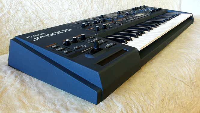 Roland JP-8000 by deep!sonic 07.07.2010, thanx to Thomas Weyermann