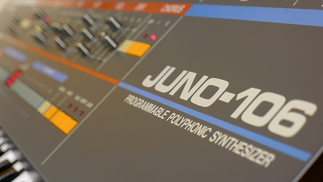 Roland Juno-106 Juno106 by deep!sonic 23.11.2011