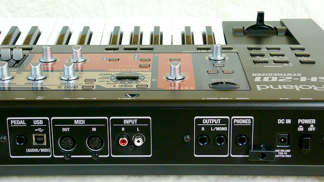 Roland SH-201 by deep!sonic 27.06.2009
