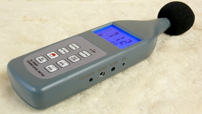 Sound Level Meter SL-5868P by deep!sonic 12.06.2009