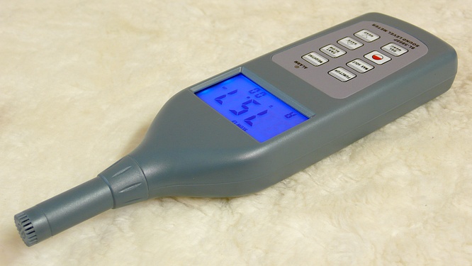 Sound Level Meter SL-5868P by deep!sonic 12.06.2009