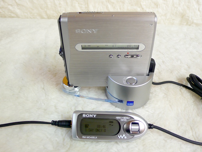 Sony MZ-NH1 by www.deepsonic.ch 28.09.2009