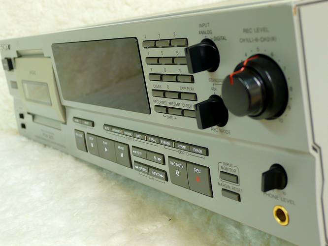 Sony PCM-2800 by deep!sonic 26.12.2009