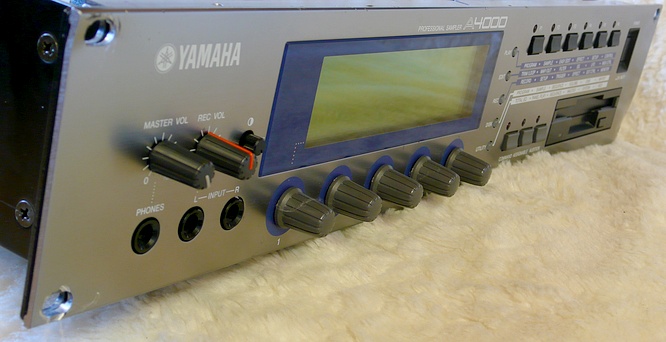 Yamaha A4000 by deep!sonic 20.07.2010, thanx to Thomas Weyermann