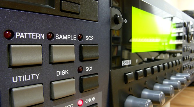 Yamaha Ex5R Synthesizer - DTM・DAW