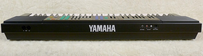 Yamaha PSR-36 by deep!sonic 10.01.2011