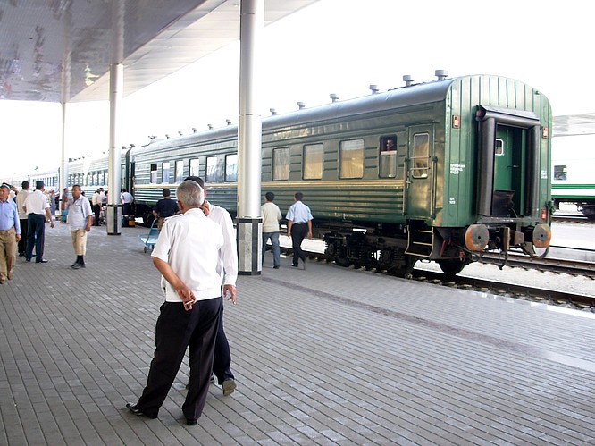 Train to Samarkand, Buchara ...