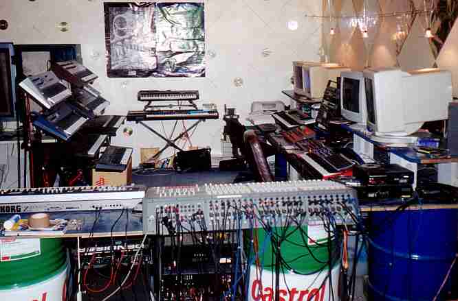 deepsonic Studio II April 2002